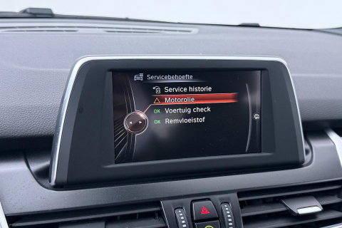 BMW 2 Serie Active Tourer 225i xDrive High Executive | Leder | Stoelverwarming | Camera | PDC V+A