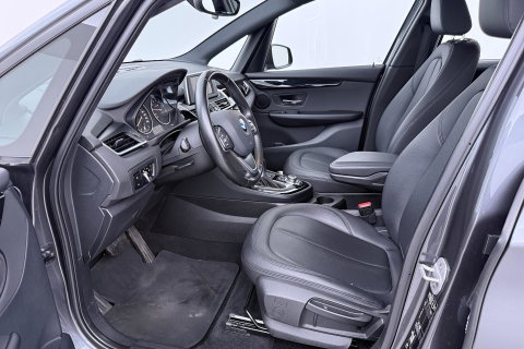 BMW 2 Serie Active Tourer 225i xDrive High Executive | Leder | Stoelverwarming | Camera | PDC V+A