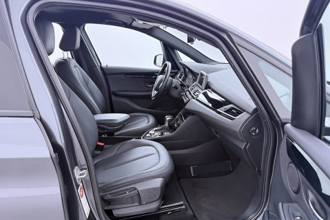 BMW 2 Serie Active Tourer 225i xDrive High Executive | Leder | Stoelverwarming | Camera | PDC V+A