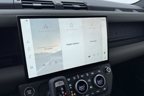 Land Rover Defender 2.0 P300e 110 X-Dynamic SE | FACELIFT | ACC | Panoramadak | ClearSight | Stoel+Stuurverwarming | Trekhaak