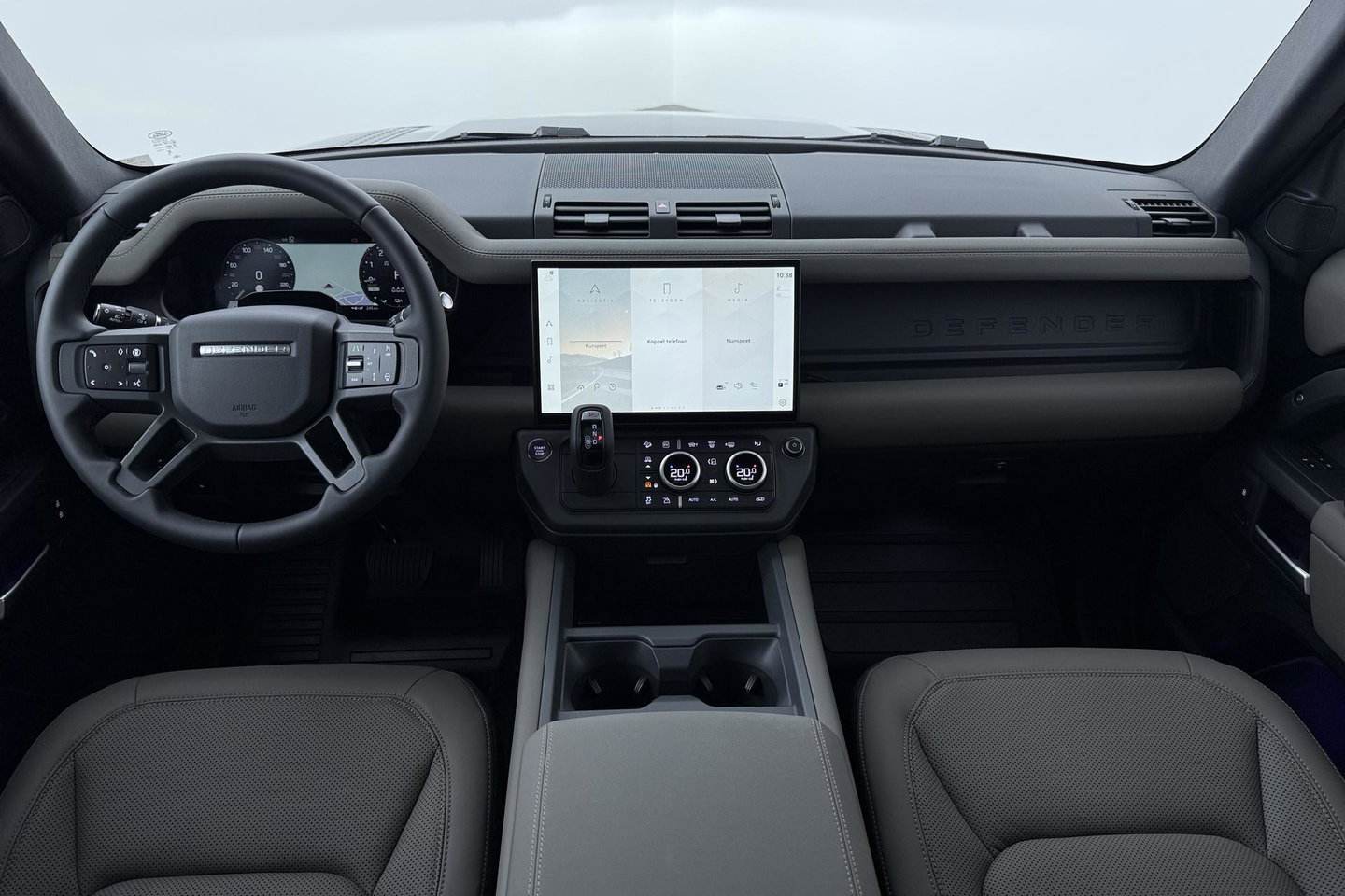 Land Rover Defender 2.0 P300e 110 X-Dynamic SE | FACELIFT | ACC | Panoramadak | ClearSight | Stoel+Stuurverwarming | Trekhaak