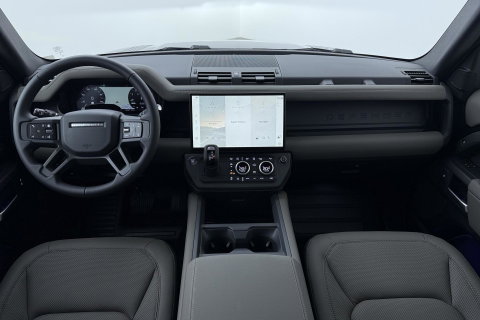 Land Rover Defender 2.0 P300e 110 X-Dynamic SE | FACELIFT | ACC | Panoramadak | ClearSight | Stoel+Stuurverwarming | Trekhaak