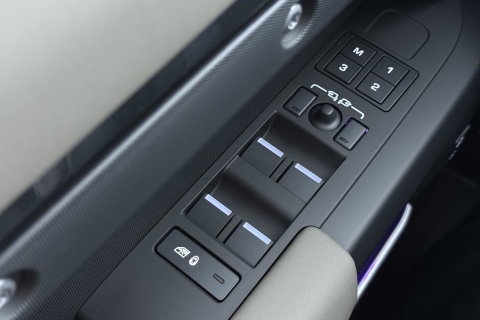 Land Rover Defender 2.0 P300e 110 X-Dynamic SE | FACELIFT | ACC | Panoramadak | ClearSight | Stoel+Stuurverwarming | Trekhaak