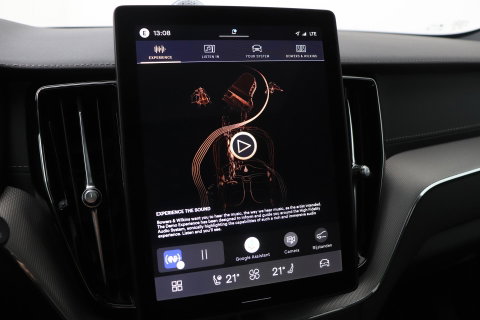Volvo XC60 T8 Plug-in hybrid Ultra Black Edition | ACC | Panoramadak | Bowers&Wilkins | Head-Up | 360° Camera | Massage+Ventilatie | 21 inch