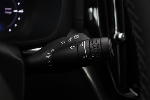 Volvo XC60 T8 Plug-in hybrid Ultra Black Edition | ACC | Panoramadak | Bowers&Wilkins | Head-Up | 360° Camera | Massage+Ventilatie | 21 inch