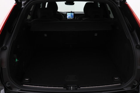 Volvo XC60 T8 Plug-in hybrid Ultra Black Edition | ACC | Panoramadak | Bowers&Wilkins | Head-Up | 360° Camera | Massage+Ventilatie | 21 inch