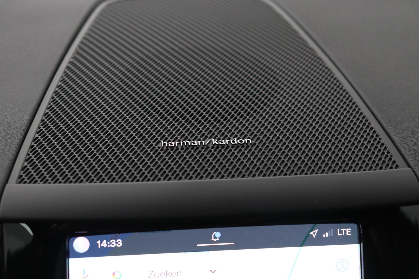 Volvo XC60 T8 Plug-in hybrid Plus Dark | Panoramadak | ACC | 360° Camera | BLIS | harman/kardon | Stoel+Stuurverwarming