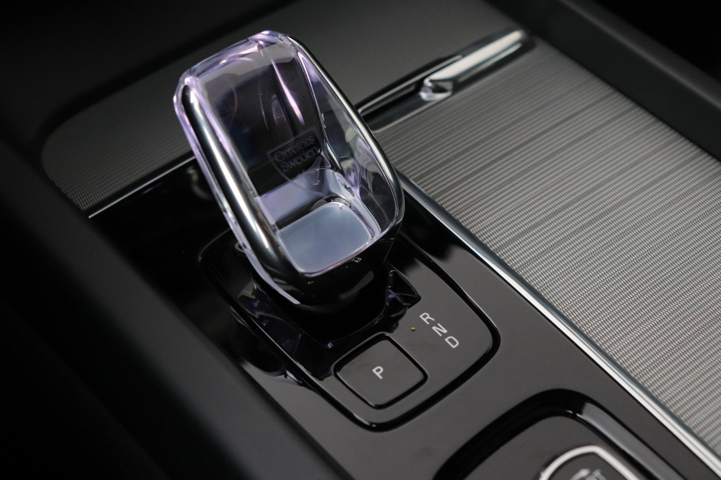 Volvo XC60 T8 Plug-in hybrid Plus Dark | Panoramadak | ACC | 360° Camera | BLIS | harman/kardon | Stoel+Stuurverwarming