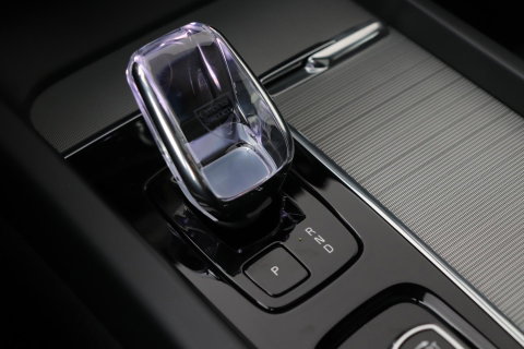 Volvo XC60 T8 Plug-in hybrid Plus Dark | Panoramadak | ACC | 360° Camera | BLIS | harman/kardon | Stoel+Stuurverwarming
