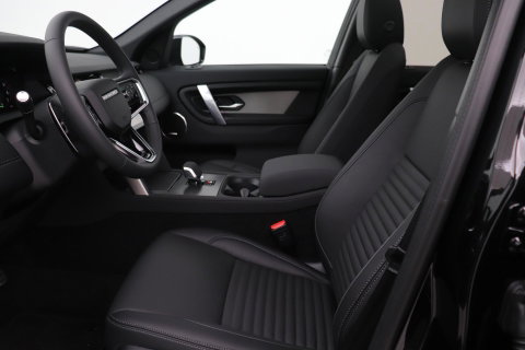 Land Rover Discovery Sport P270e PHEV Dynamic SE | 20 INCH | Panoramadak | Trekhaak | ACC | Meridian | Stoel+Stuurverwarming