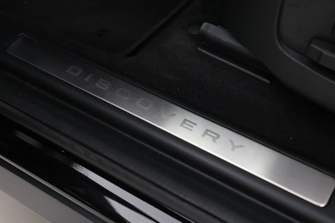 Land Rover Discovery Sport P270e PHEV Dynamic SE | 20 INCH | Panoramadak | Trekhaak | ACC | Meridian | Stoel+Stuurverwarming