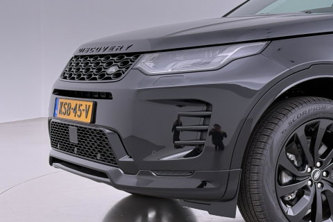 Land Rover Discovery Sport P270e PHEV Dynamic SE | 20 INCH | Panoramadak | Trekhaak | ACC | Meridian | Stoel+Stuurverwarming
