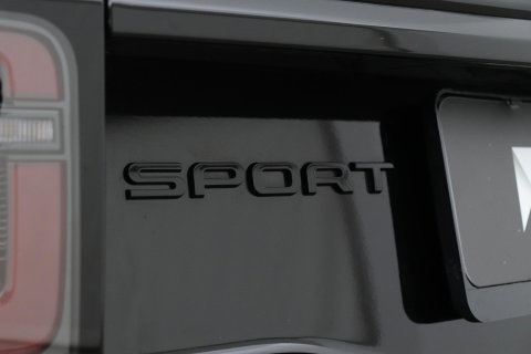 Land Rover Discovery Sport P270e PHEV Dynamic SE | 20 INCH | Panoramadak | Trekhaak | ACC | Meridian | Stoel+Stuurverwarming