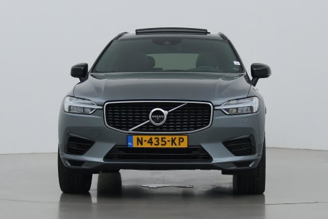 Volvo XC60 T8 Twin Engine AWD R-Design | ACC | Luchtvering | Panoramadak | Harman/Kardon | 360° Camera | Head-Up | Trekhaak | 21 inch