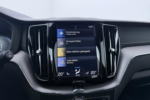 Volvo XC60 T8 Twin Engine AWD R-Design | ACC | Luchtvering | Panoramadak | Harman/Kardon | 360° Camera | Head-Up | Trekhaak | 21 inch