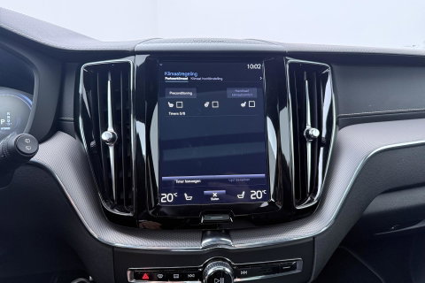 Volvo XC60 T8 Twin Engine AWD R-Design | ACC | Luchtvering | Panoramadak | Harman/Kardon | 360° Camera | Head-Up | Trekhaak | 21 inch