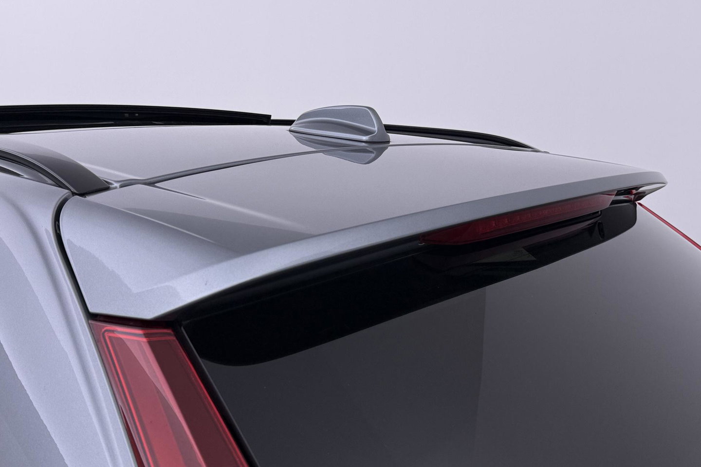 Volvo XC60 T8 Twin Engine AWD R-Design | ACC | Luchtvering | Panoramadak | Harman/Kardon | 360° Camera | Head-Up | Trekhaak | 21 inch