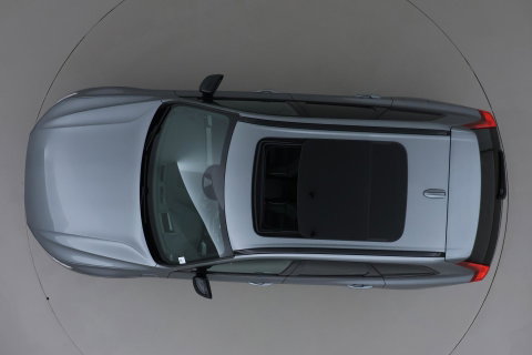 Volvo XC60 T8 Twin Engine AWD R-Design | ACC | Luchtvering | Panoramadak | Harman/Kardon | 360° Camera | Head-Up | Trekhaak | 21 inch