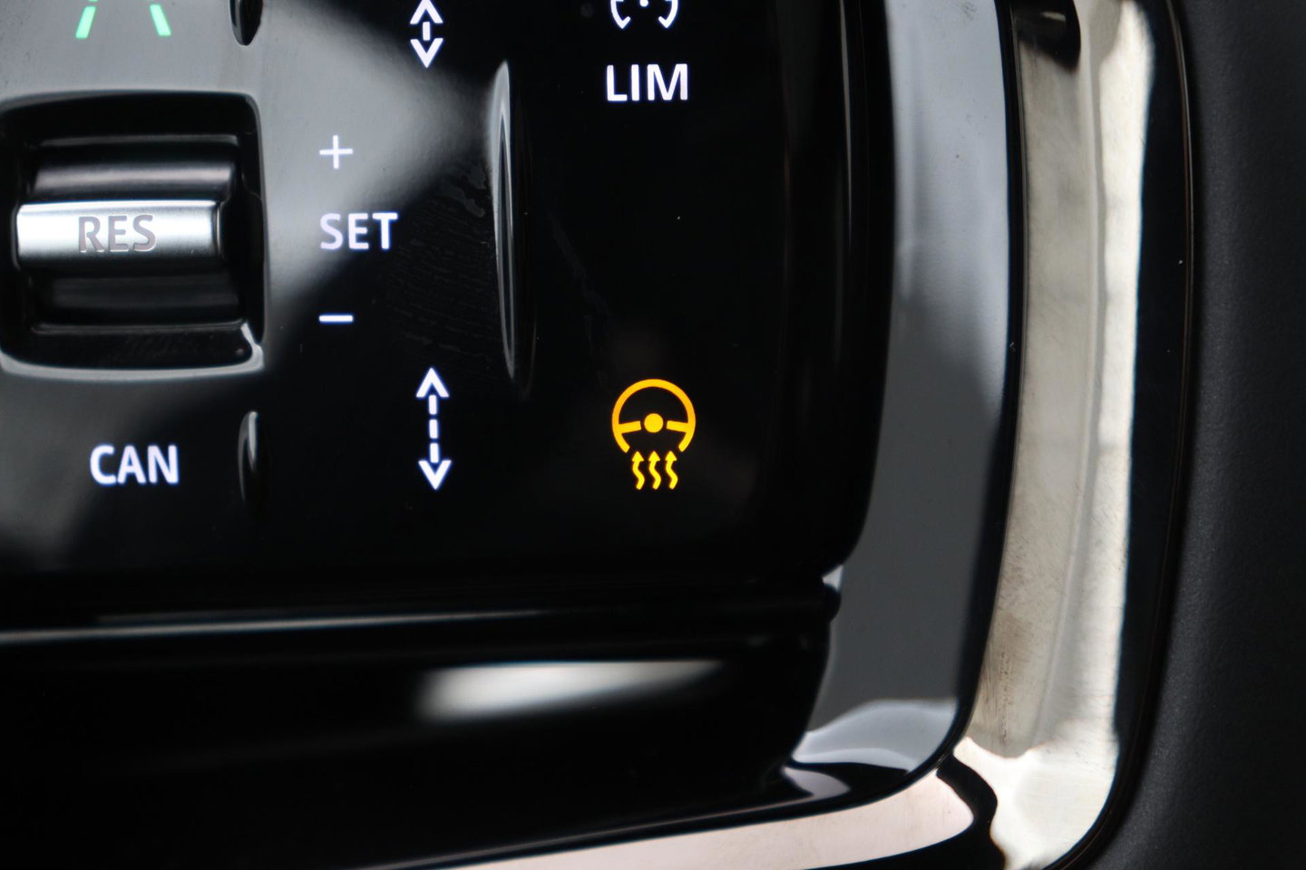Land Rover Range Rover Evoque P270e PHEV Dynamic SE | Schuif/kanteldak | Black Pack | Cold Climate Pack | Meridian | 360 Camera | 20 Inch