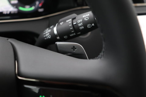 Land Rover Range Rover Evoque P270e PHEV Dynamic SE | Schuif/kanteldak | Black Pack | Cold Climate Pack | Meridian | 360 Camera | 20 Inch