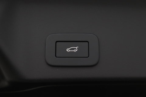 Land Rover Range Rover Evoque P270e PHEV Dynamic SE | Schuif/kanteldak | Black Pack | Cold Climate Pack | Meridian | 360 Camera | 20 Inch
