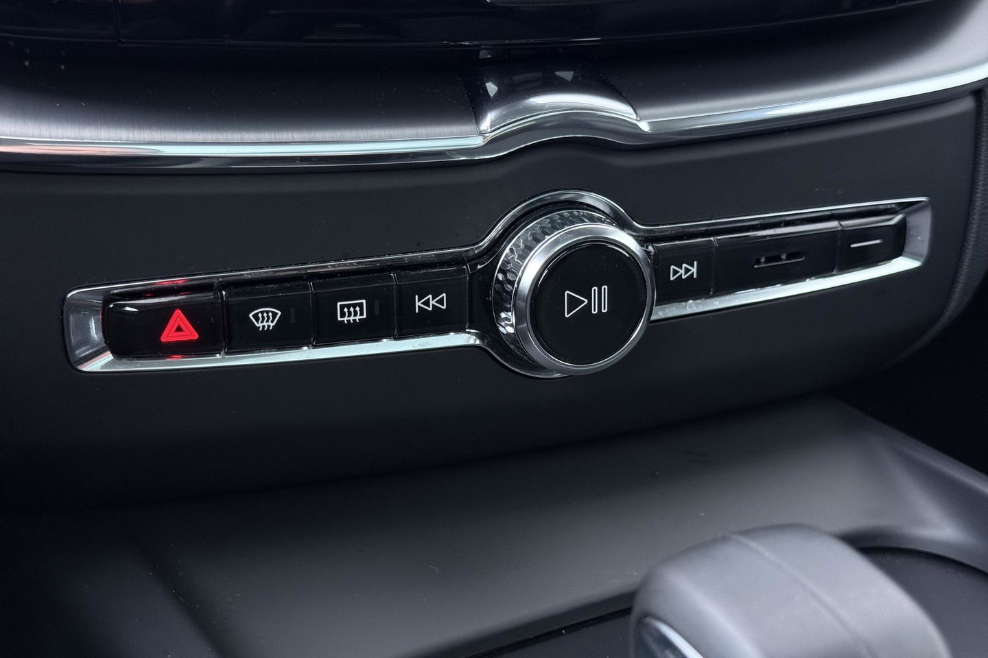 Volvo XC60 2.0 T6 Plug-in hybrid AWD Inscription Exclusive | FACELIFT | ACC | Panoramadak | Harman/Kardon | Camera | Memory | Stoel+Stuurverwarming