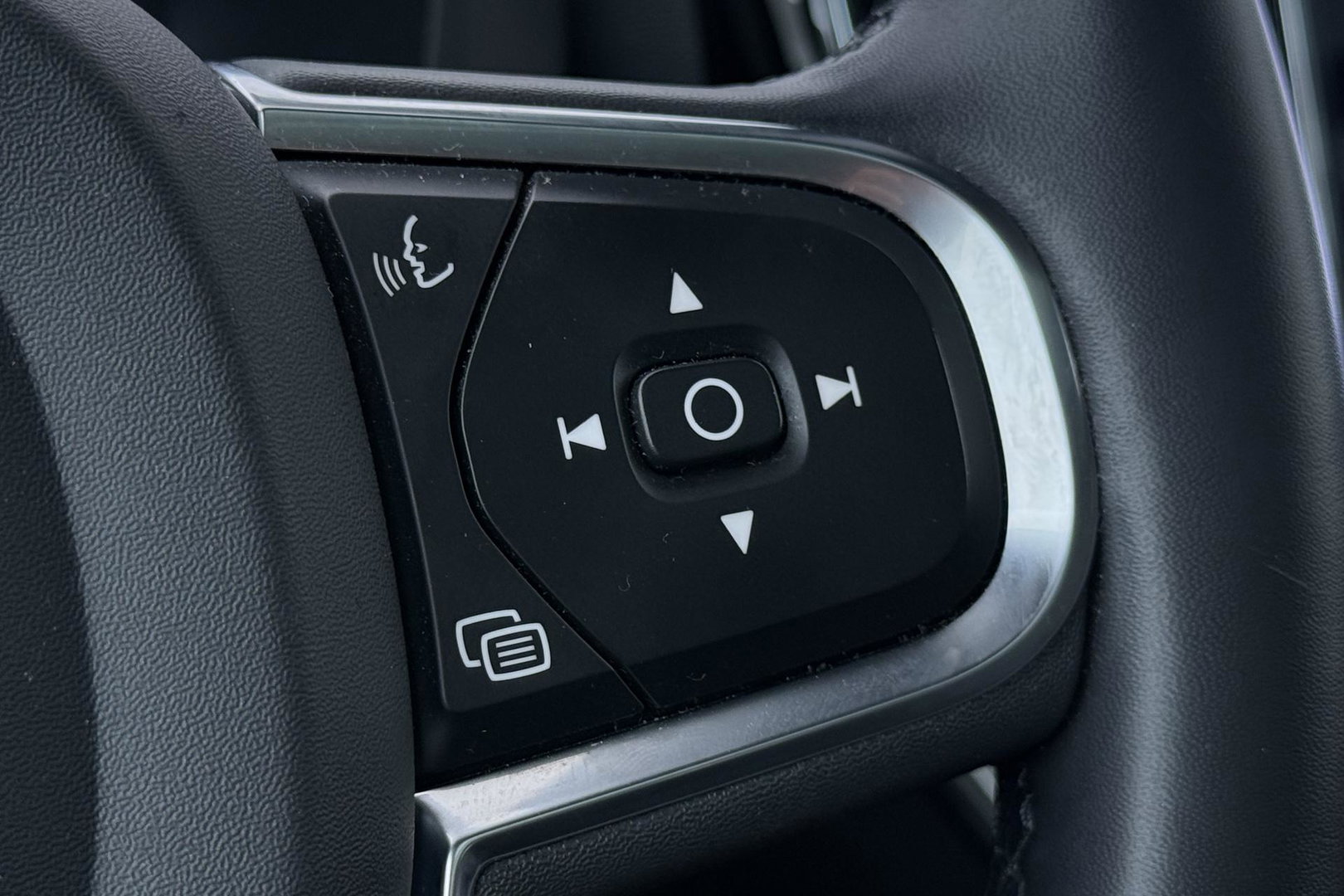 Volvo XC60 2.0 T6 Plug-in hybrid AWD Inscription Exclusive | FACELIFT | ACC | Panoramadak | Harman/Kardon | Camera | Memory | Stoel+Stuurverwarming