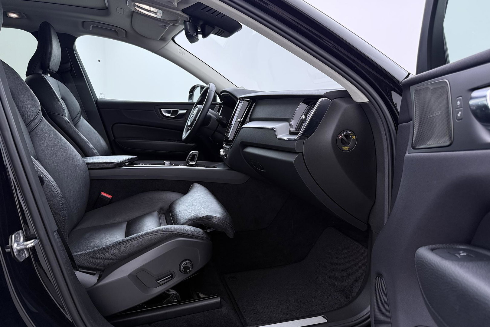 Volvo XC60 2.0 T6 Plug-in hybrid AWD Inscription Exclusive | FACELIFT | ACC | Panoramadak | Harman/Kardon | Camera | Memory | Stoel+Stuurverwarming