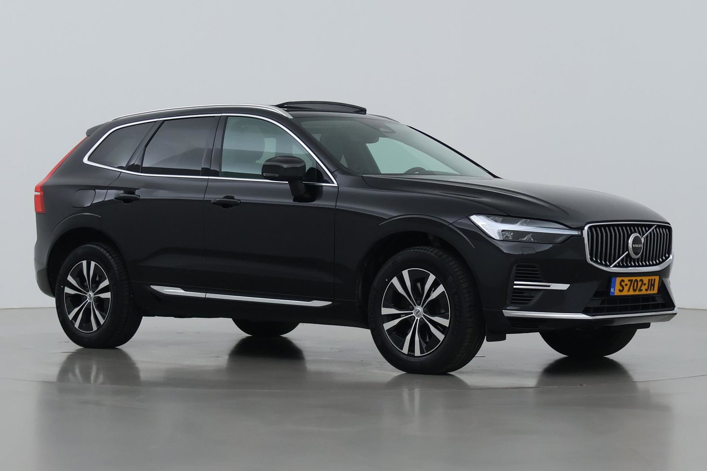 Volvo XC60 2.0 T6 Plug-in hybrid AWD Inscription Exclusive | FACELIFT | ACC | Panoramadak | Harman/Kardon | Camera | Memory | Stoel+Stuurverwarming