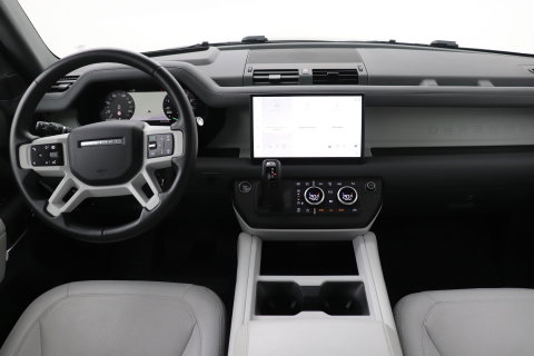 Land Rover Defender P300e 110 X-Dynamic SE | Panoramadak | ClearSight | Head-Up | Trekhaak | ACC | 360° Camera
