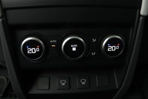 Land Rover Defender P300e 110 X-Dynamic SE | Panoramadak | ClearSight | Head-Up | Trekhaak | ACC | 360° Camera
