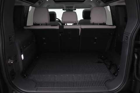 Land Rover Defender P300e 110 X-Dynamic SE | Panoramadak | ClearSight | Head-Up | Trekhaak | ACC | 360° Camera