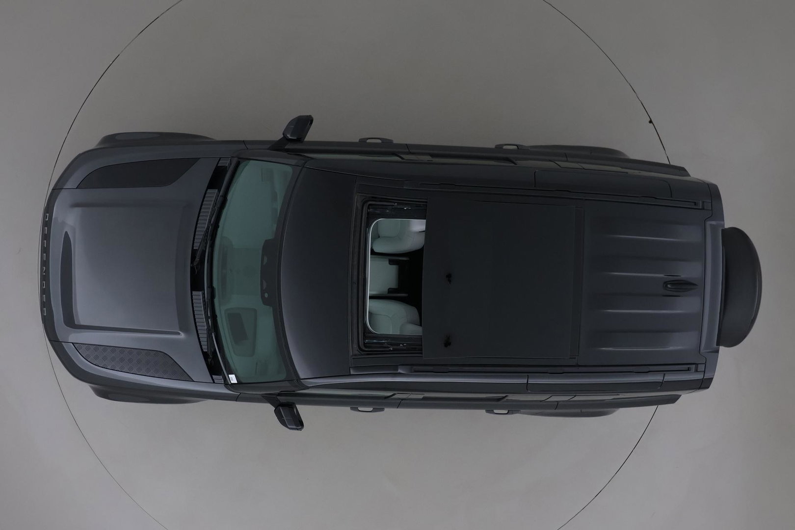 Land Rover Defender P300e 110 X-Dynamic SE | Panoramadak | ClearSight | Head-Up | Trekhaak | ACC | 360° Camera