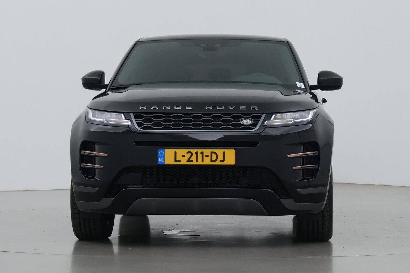 Land Rover Range Rover Evoque 1.5 P300e AWD R-Dynamic SE | ACC | Panoramadak | Dodehoekdetectie | Stoel+Stuurverwarming | 20 Inch