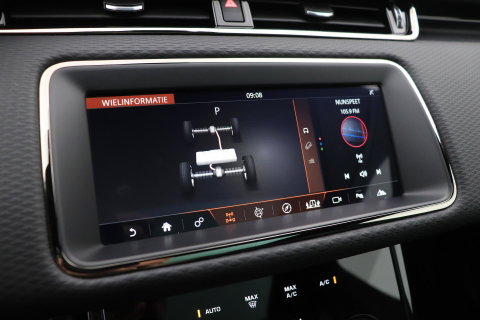 Land Rover Range Rover Evoque 1.5 P300e AWD R-Dynamic SE | ACC | Panoramadak | Dodehoekdetectie | Stoel+Stuurverwarming | 20 Inch