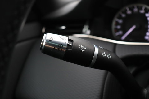 Land Rover Range Rover Evoque 1.5 P300e AWD R-Dynamic SE | ACC | Panoramadak | Dodehoekdetectie | Stoel+Stuurverwarming | 20 Inch