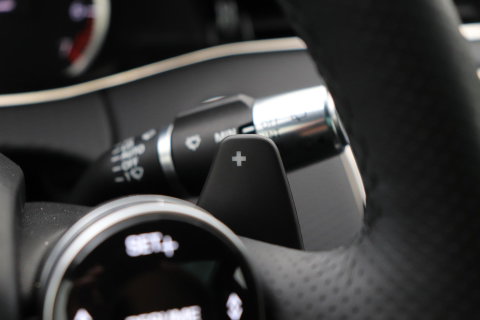 Land Rover Range Rover Evoque 1.5 P300e AWD R-Dynamic SE | ACC | Panoramadak | Dodehoekdetectie | Stoel+Stuurverwarming | 20 Inch