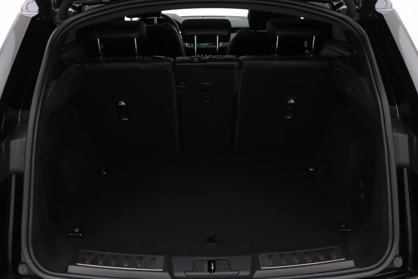 Land Rover Range Rover Evoque 1.5 P300e AWD R-Dynamic SE | ACC | Panoramadak | Dodehoekdetectie | Stoel+Stuurverwarming | 20 Inch