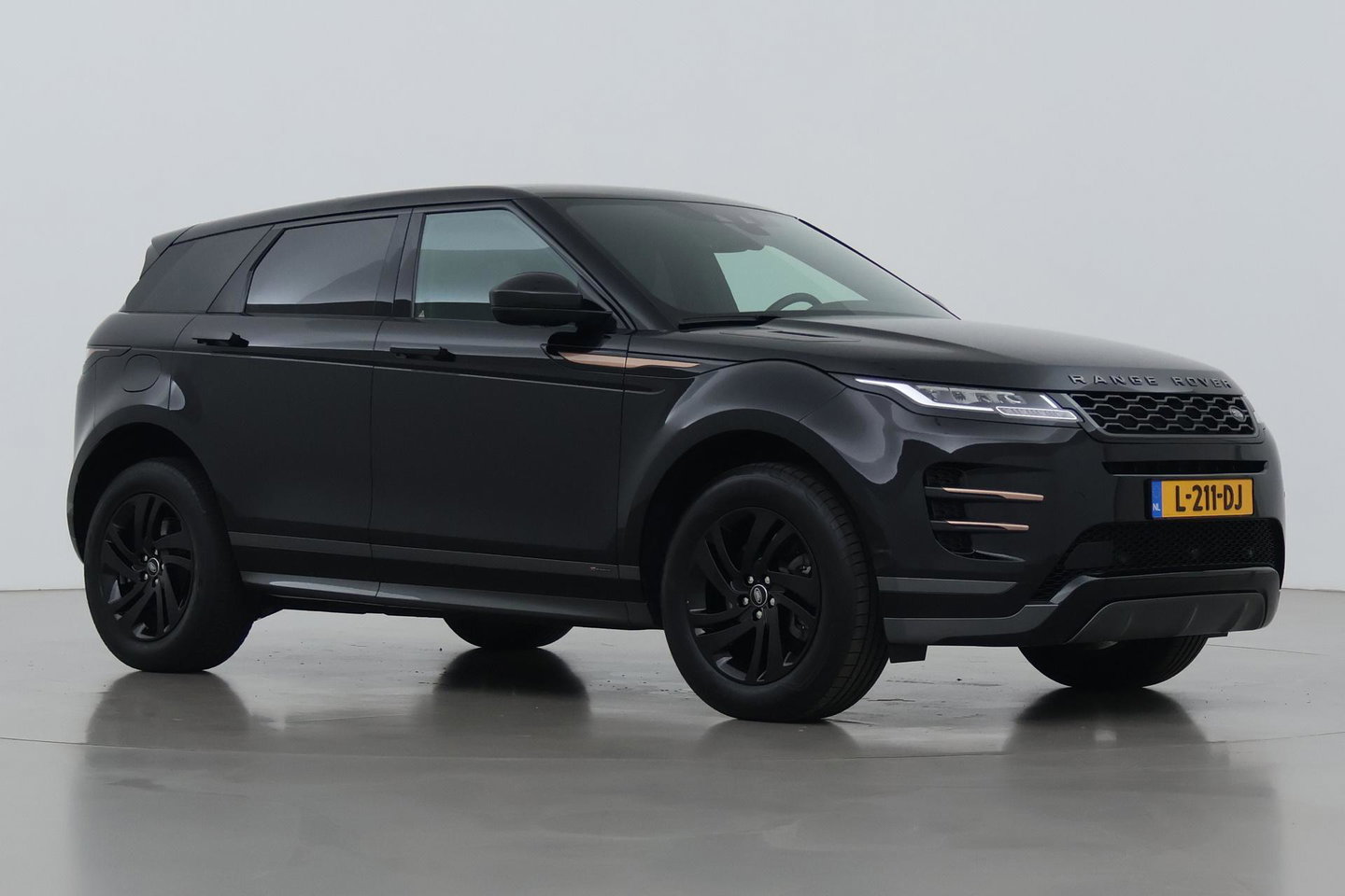 Land Rover Range Rover Evoque 1.5 P300e AWD R-Dynamic SE | ACC | Panoramadak | Dodehoekdetectie | Stoel+Stuurverwarming | 20 Inch