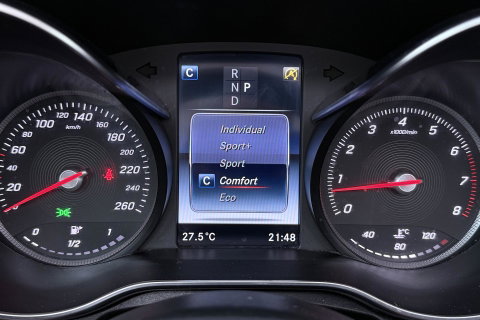 Mercedes-Benz C-Klasse Cabrio 200 Edition 1 | AMG-Line | Nekverwarming | Dodehoekassistent | Parkeerassistent | Stoelverwarming | LED | 18 Inch AMG