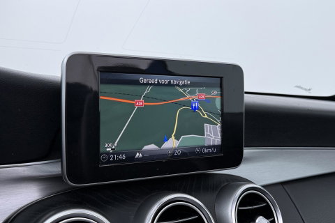 Mercedes-Benz C-Klasse Cabrio 200 Edition 1 | AMG-Line | Nekverwarming | Dodehoekassistent | Parkeerassistent | Stoelverwarming | LED | 18 Inch AMG