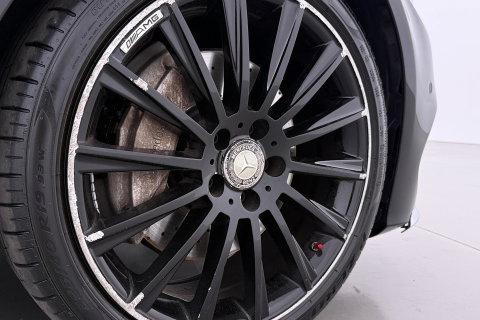 Mercedes-Benz C-Klasse Cabrio 200 Edition 1 | AMG-Line | Nekverwarming | Dodehoekassistent | Parkeerassistent | Stoelverwarming | LED | 18 Inch AMG