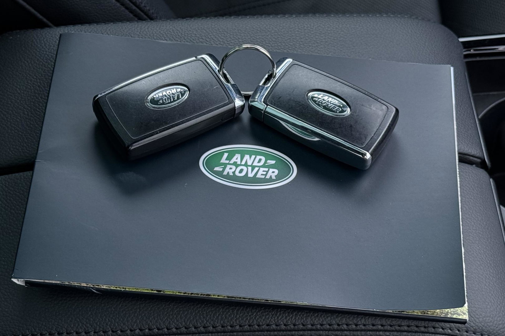 Land Rover Range Rover Evoque 1.5 P300e AWD R-Dynamic SE | ACC | Panoramadak | Meridian | Camera | Memory | 20 Inch
