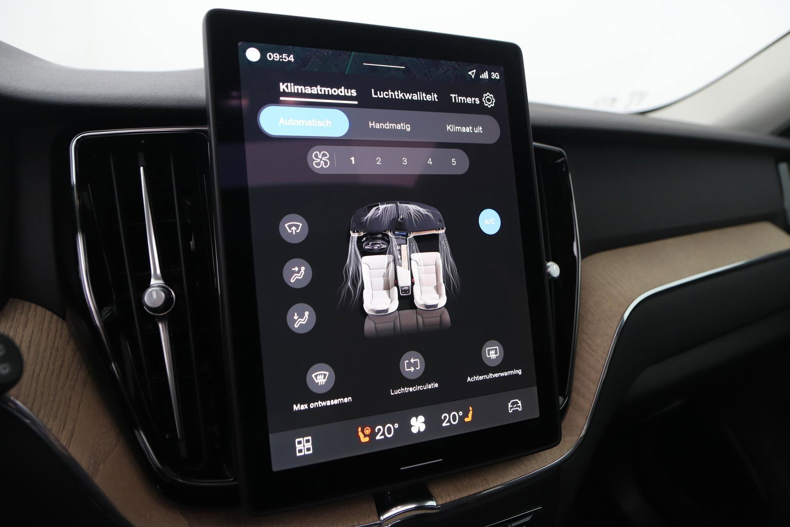 Volvo XC60 T6 Plug-in hybrid Plus Dark | Panoramadak | 360° Camera | ACC | harman/kardon | BLIS