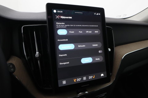 Volvo XC60 T6 Plug-in hybrid Plus Dark | Panoramadak | 360° Camera | ACC | harman/kardon | BLIS