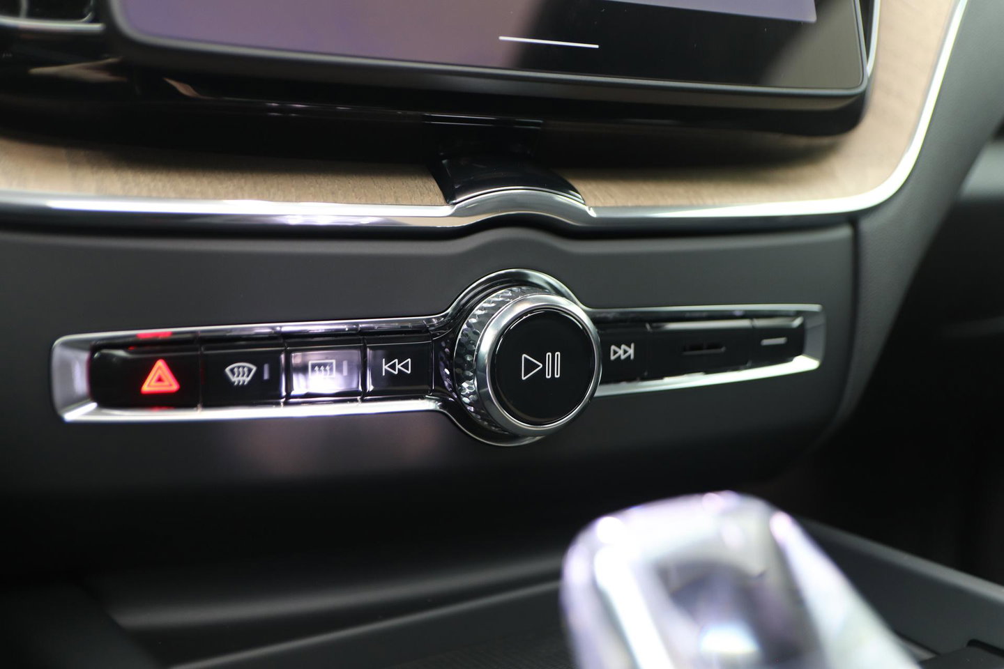 Volvo XC60 T6 Plug-in hybrid Plus Dark | Panoramadak | 360° Camera | ACC | harman/kardon | BLIS