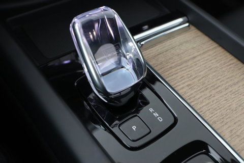 Volvo XC60 T6 Plug-in hybrid Plus Dark | Panoramadak | 360° Camera | ACC | harman/kardon | BLIS