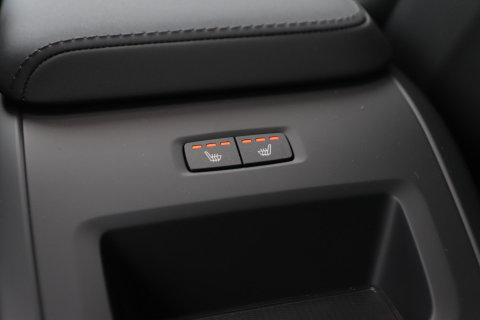 Volvo XC60 T6 Plug-in hybrid Plus Dark | Panoramadak | 360° Camera | ACC | harman/kardon | BLIS