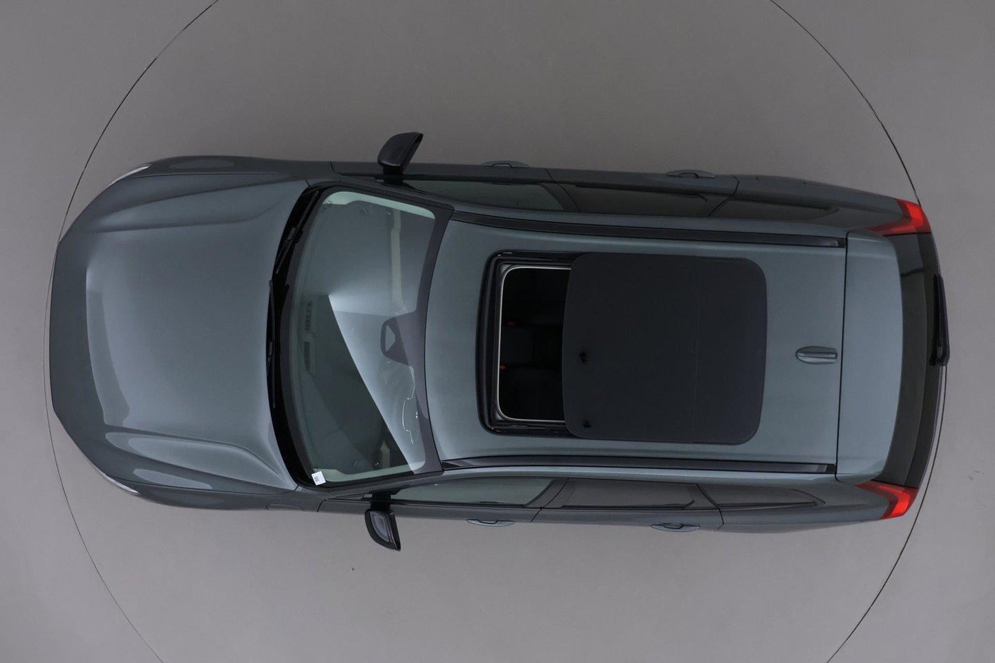 Volvo XC60 T6 Plug-in hybrid Plus Dark | Panoramadak | 360° Camera | ACC | harman/kardon | BLIS