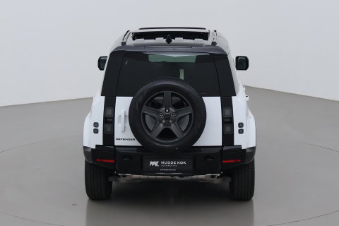 Land Rover Defender 2.0 P300e 110 X-Dynamic SE | FACELIFT | ACC | Panoramadak | ClearSight | Stoel+Stuurverwarming | Trekhaak